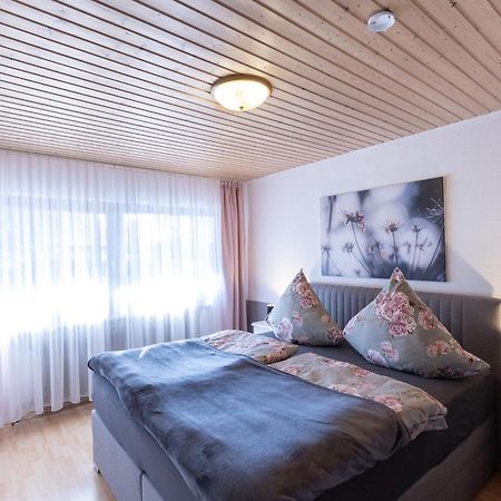 דירות Althutte Elw, Sep. Eingang, Ueberdachte Terrasse, Naehe Backnang מראה חיצוני תמונה