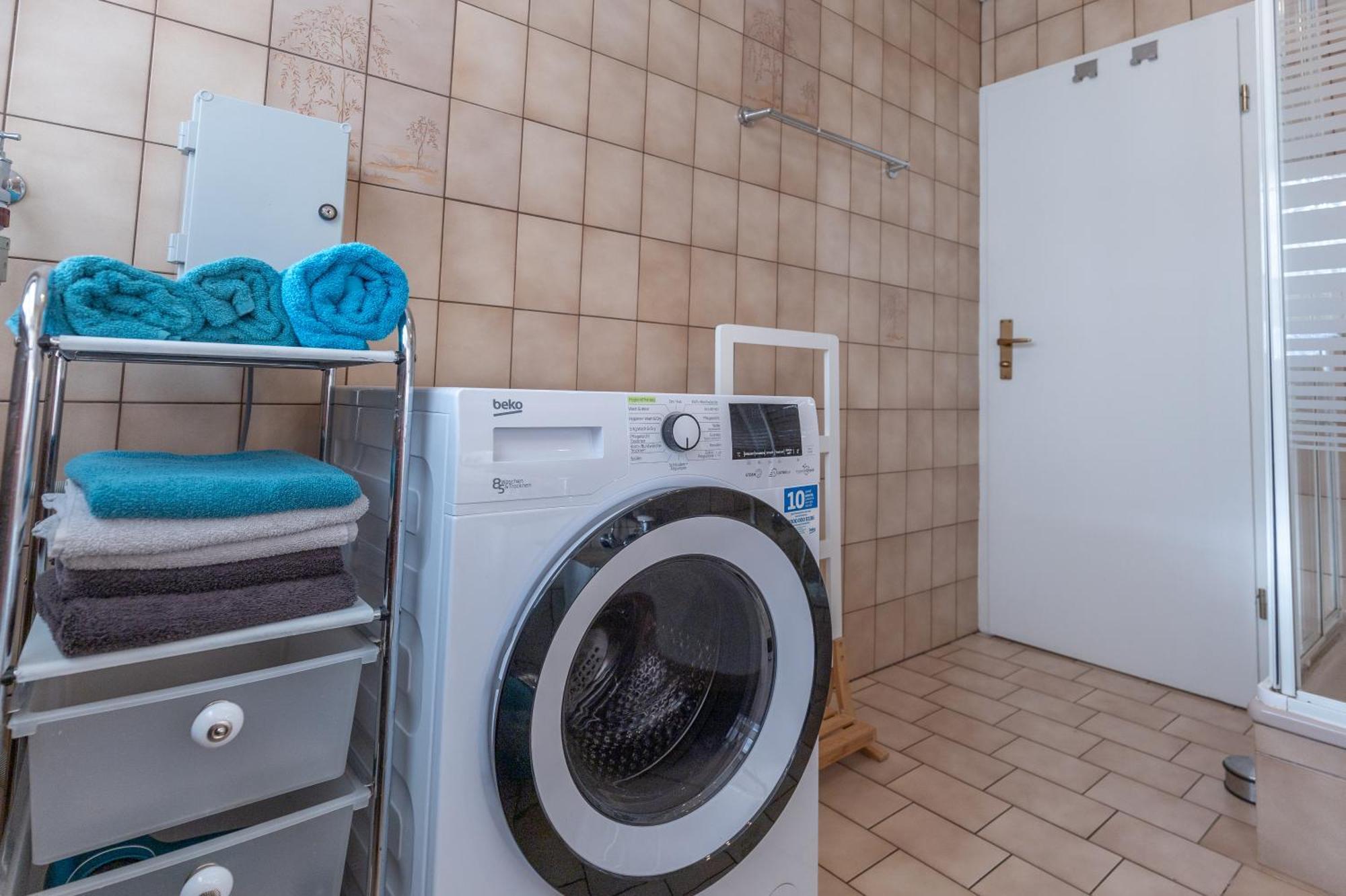 דירות Althutte Elw, Sep. Eingang, Ueberdachte Terrasse, Naehe Backnang מראה חיצוני תמונה